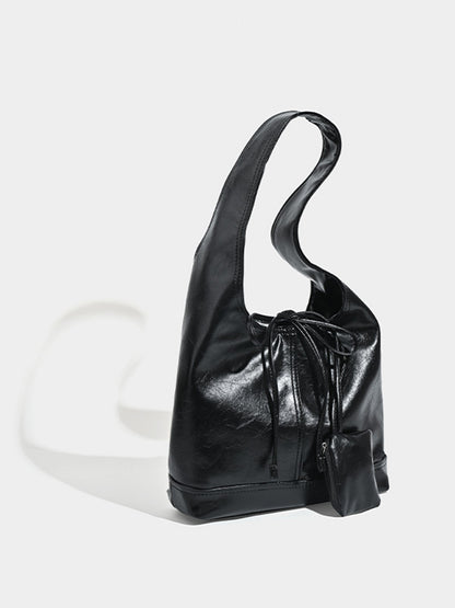 Noir Petite - Black Bag