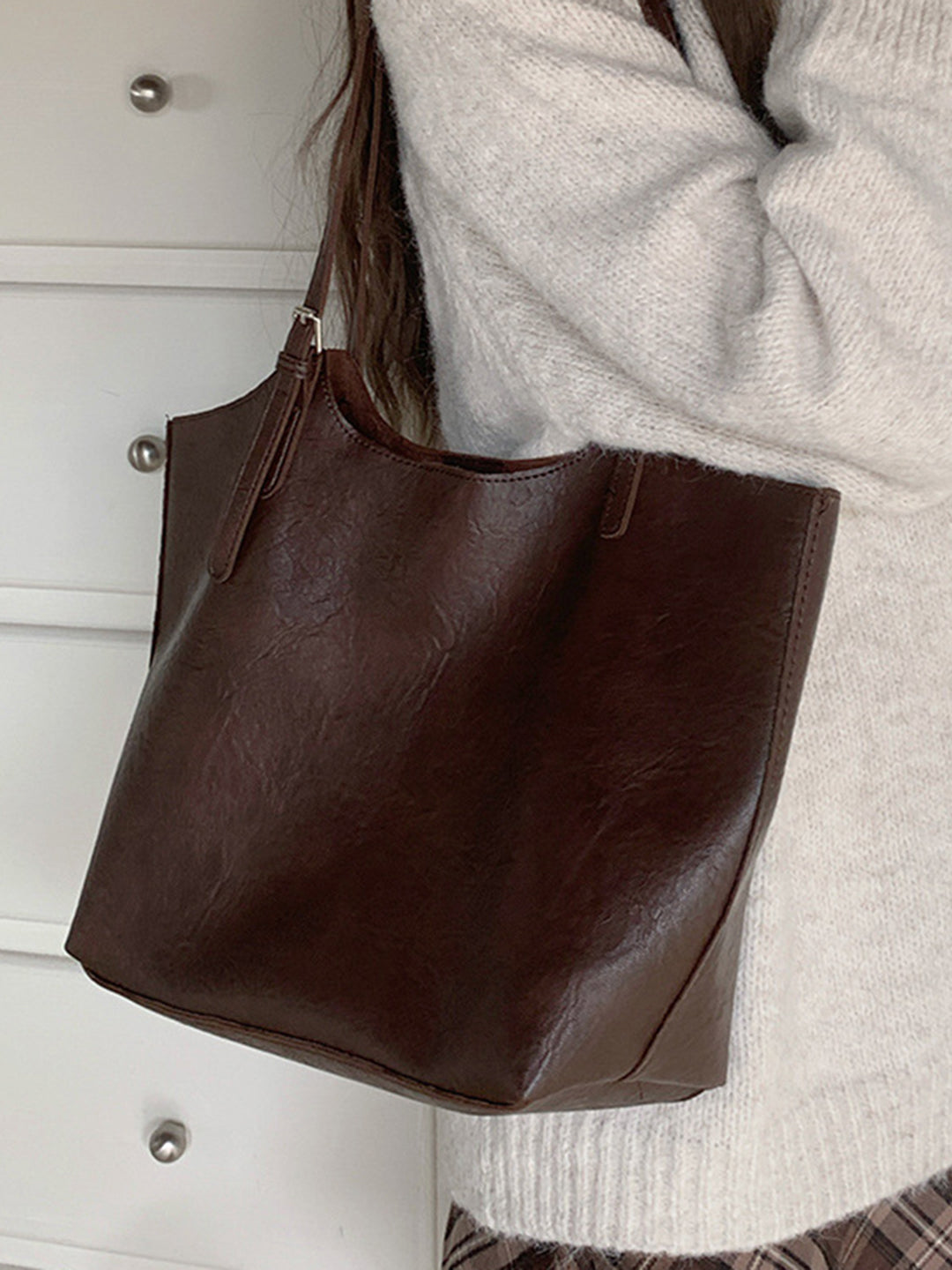 Evee Textured Brown Tote